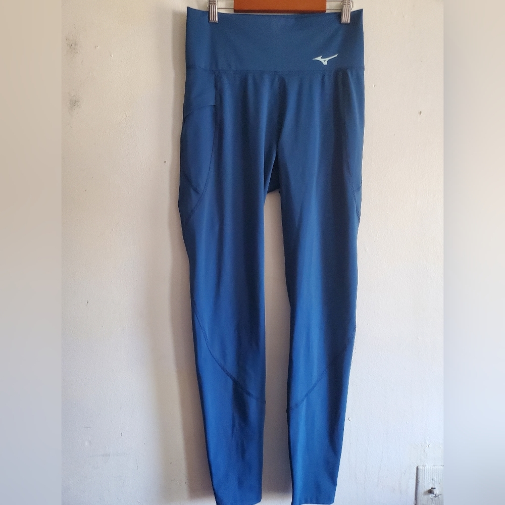 Mizuno performance  leggings Women's size Large.